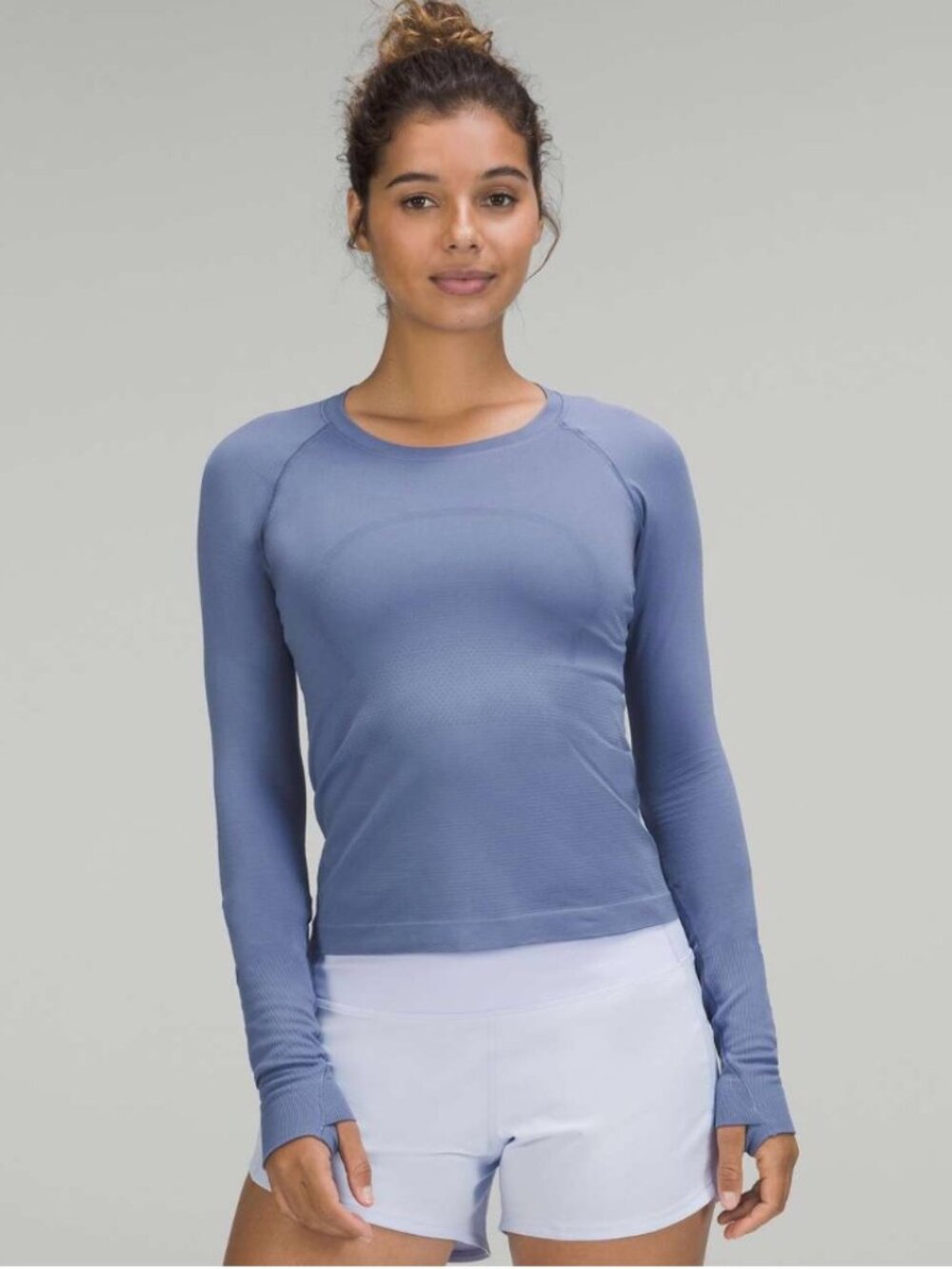 Lululemon Swiftly Tech Long Sleeve Shirt 2.0 in Water Drop, Sz 6